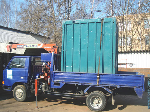Перевозка 3 тонного железнодорожного контейнера миниманипулятором.